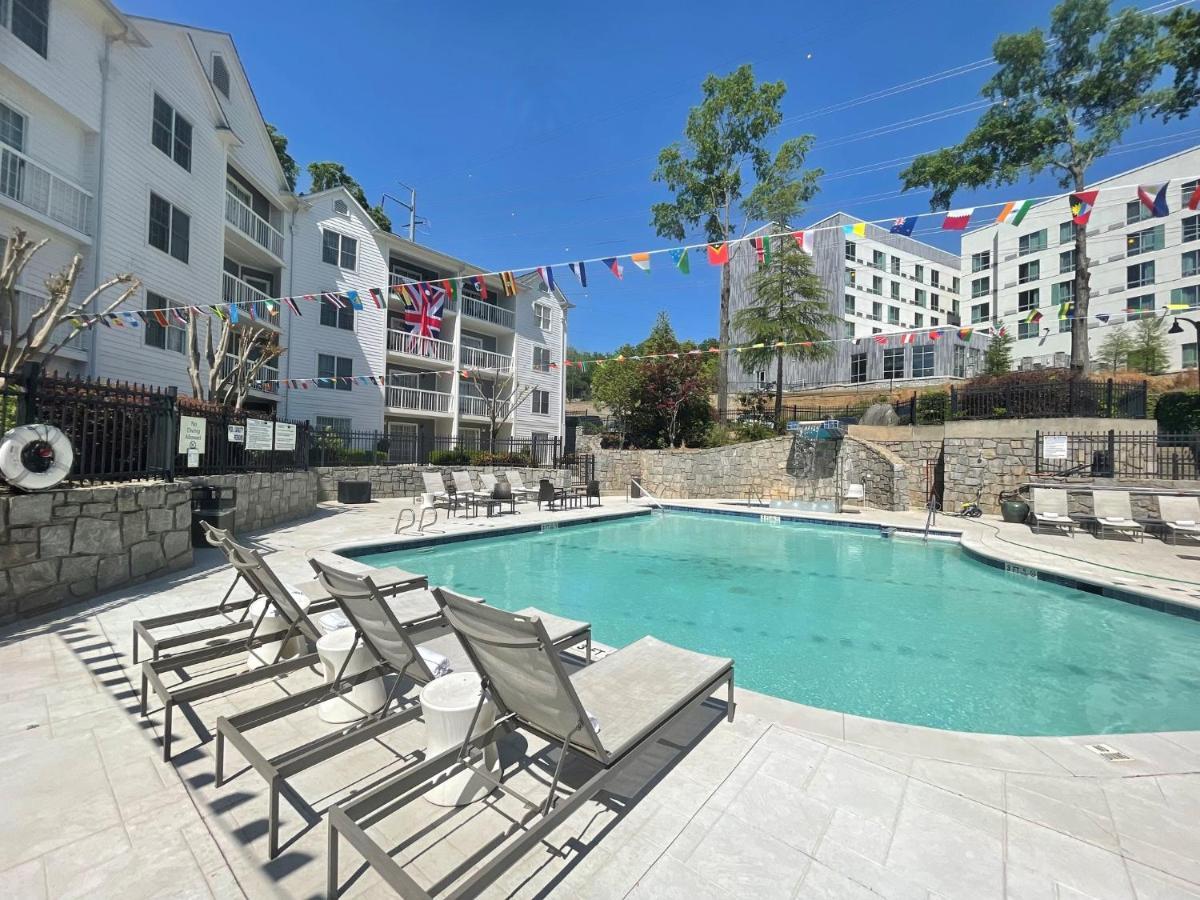 Hotel Indigo Atlanta Vinings By Ihg Smyrna Eksteriør bilde