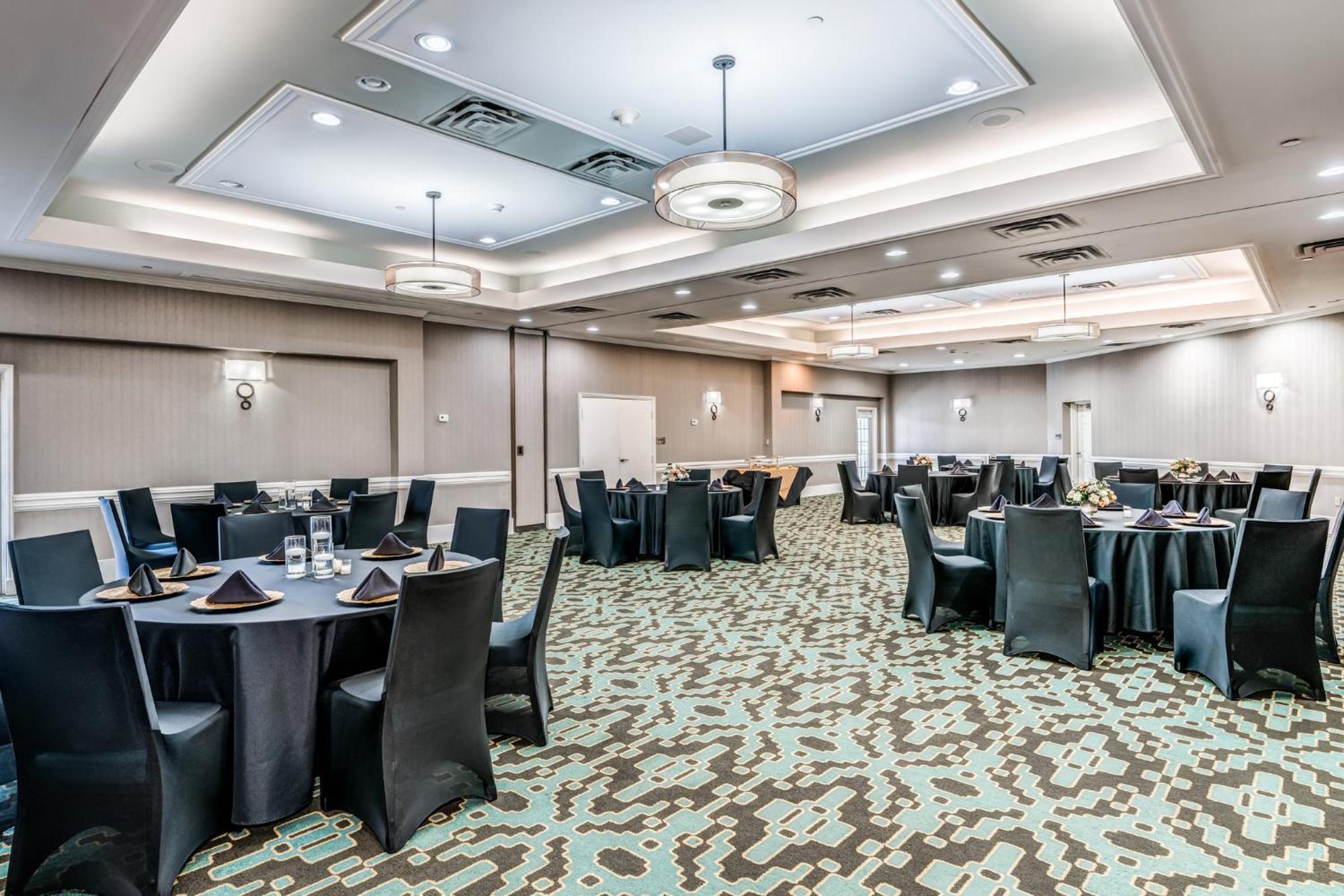 Hotel Indigo Atlanta Vinings By Ihg Smyrna Eksteriør bilde